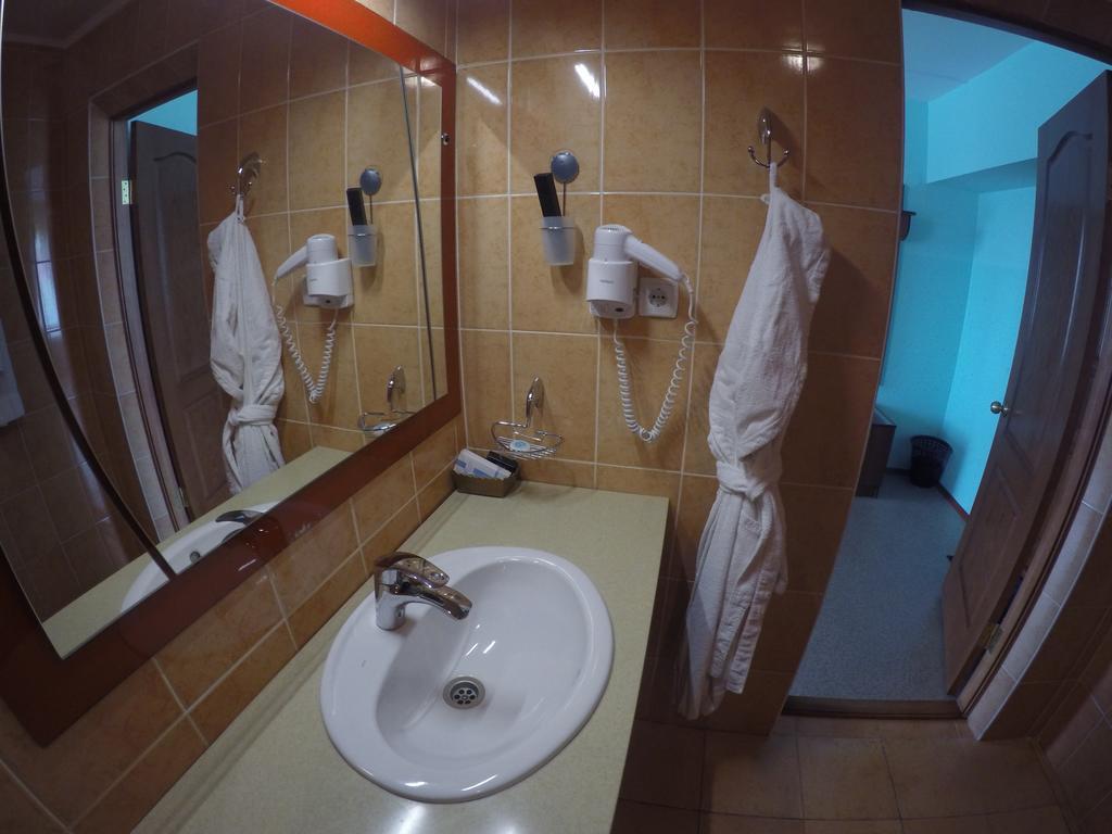 Kurmet Hotel Uralsk Værelse billede