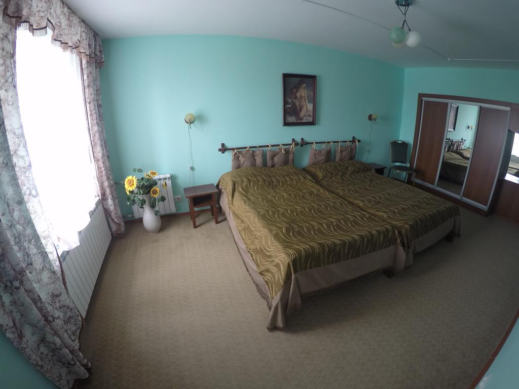 Kurmet Hotel Uralsk Værelse billede