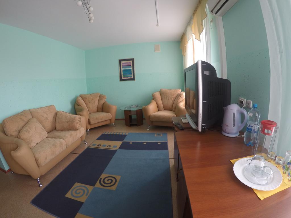 Kurmet Hotel Uralsk Værelse billede